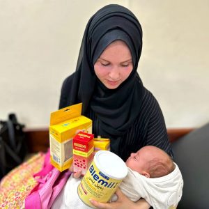 Spenden Sie Babymilch für einen Monat